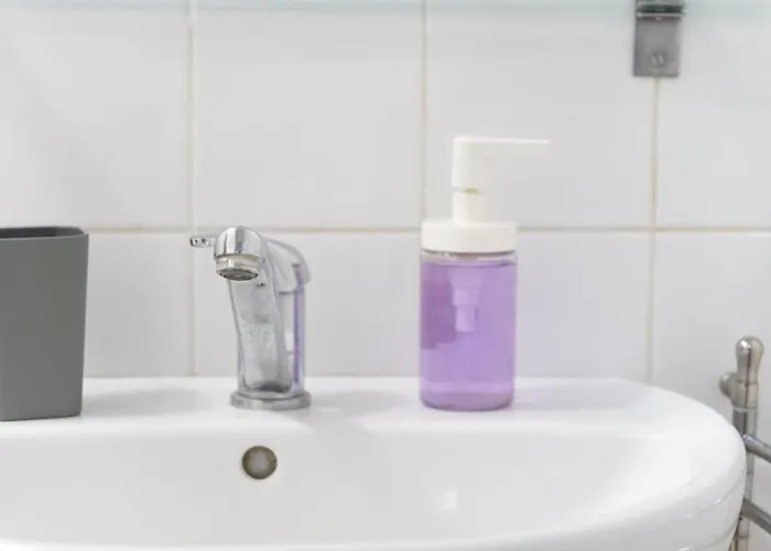 With 5 Beds & Two In The Centre Pozsony